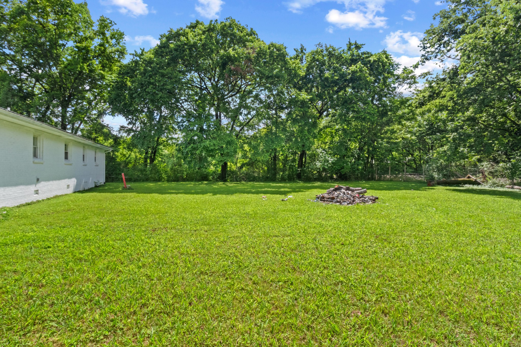 8302 Lawrenceburg Highway Mount Pleasant TN 38474