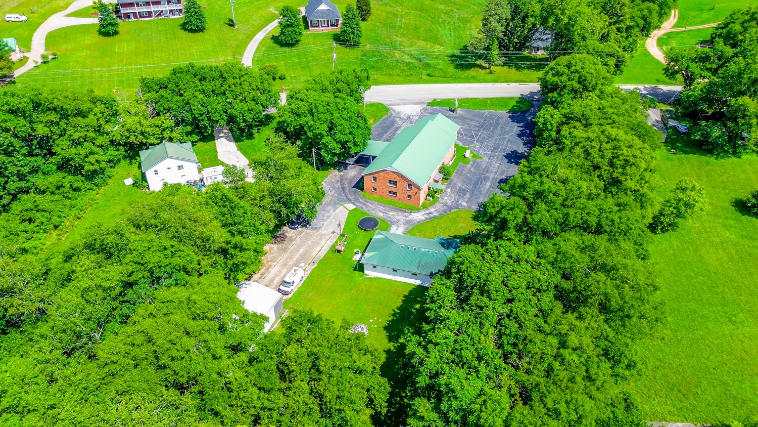 8302 Lawrenceburg Highway Mount Pleasant TN 38474