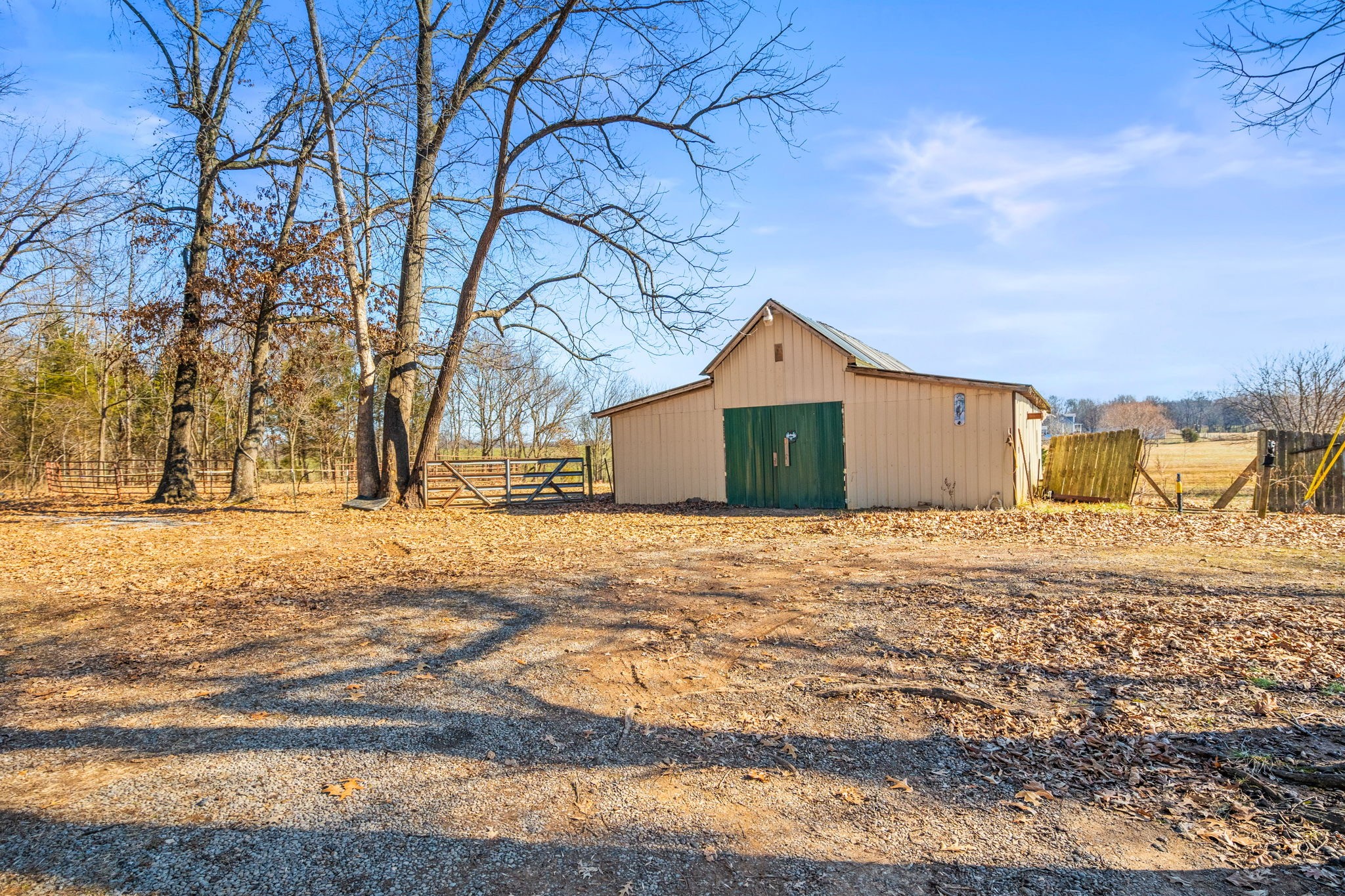 6041 Mcdaniels Road Springfield TN 37172