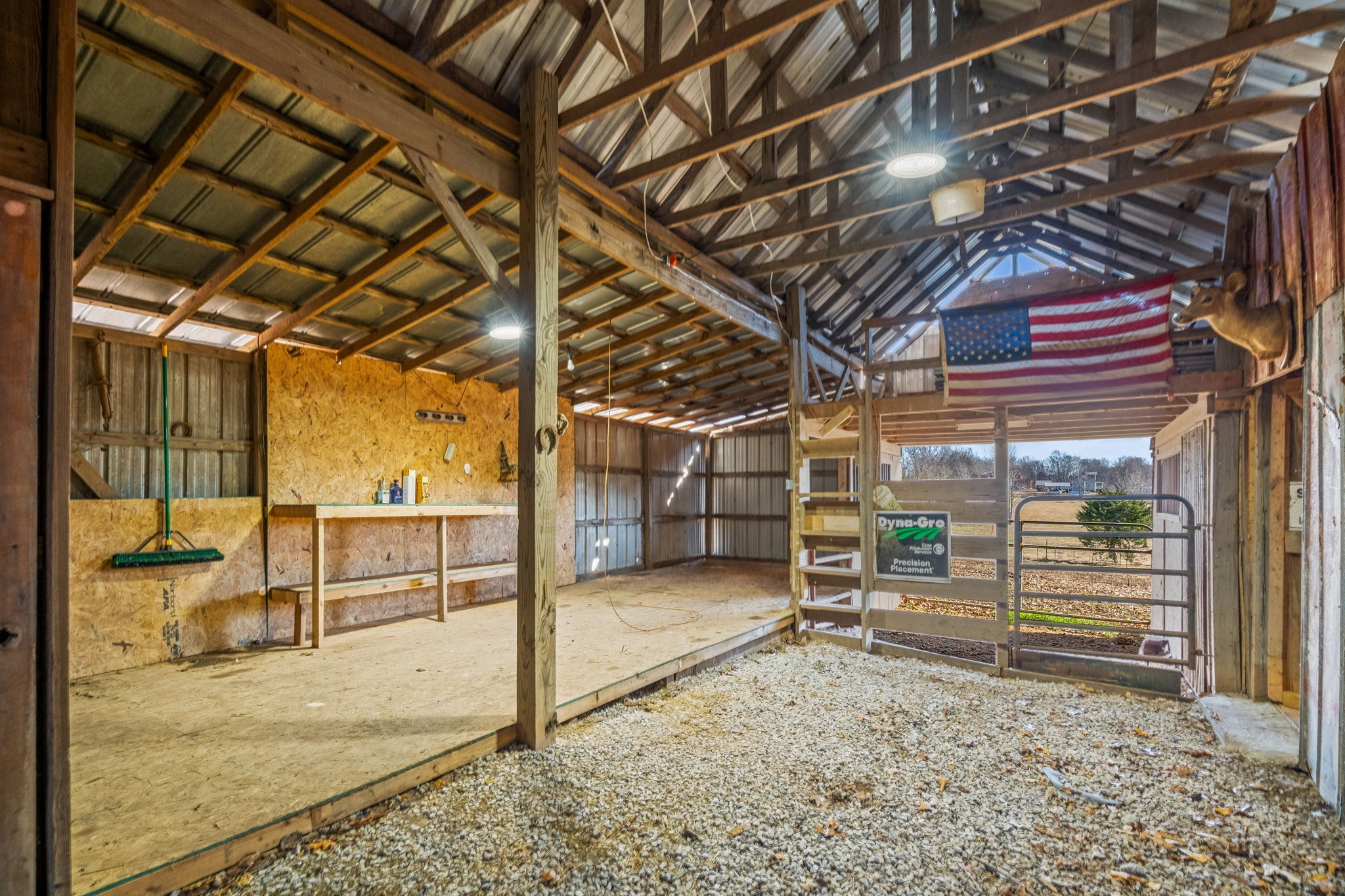 6041 Mcdaniels Road Springfield TN 37172
