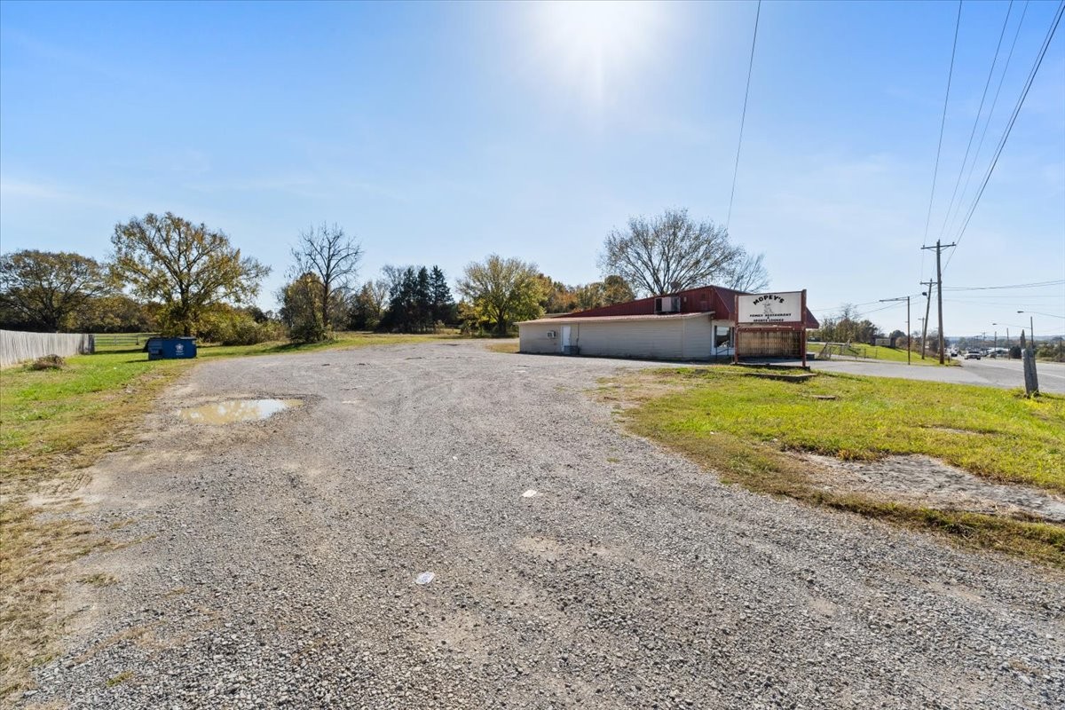 1693 Nashville Highway Lewisburg TN 37091
