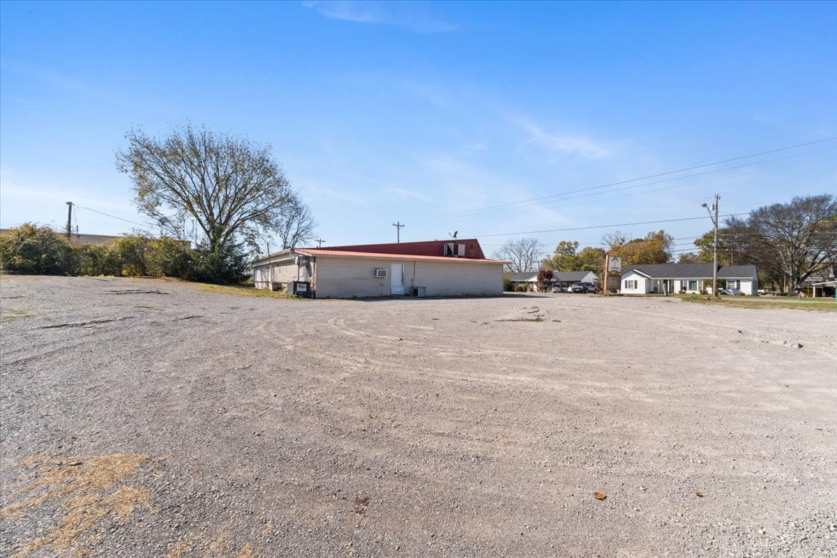 1693 Nashville Highway Lewisburg TN 37091