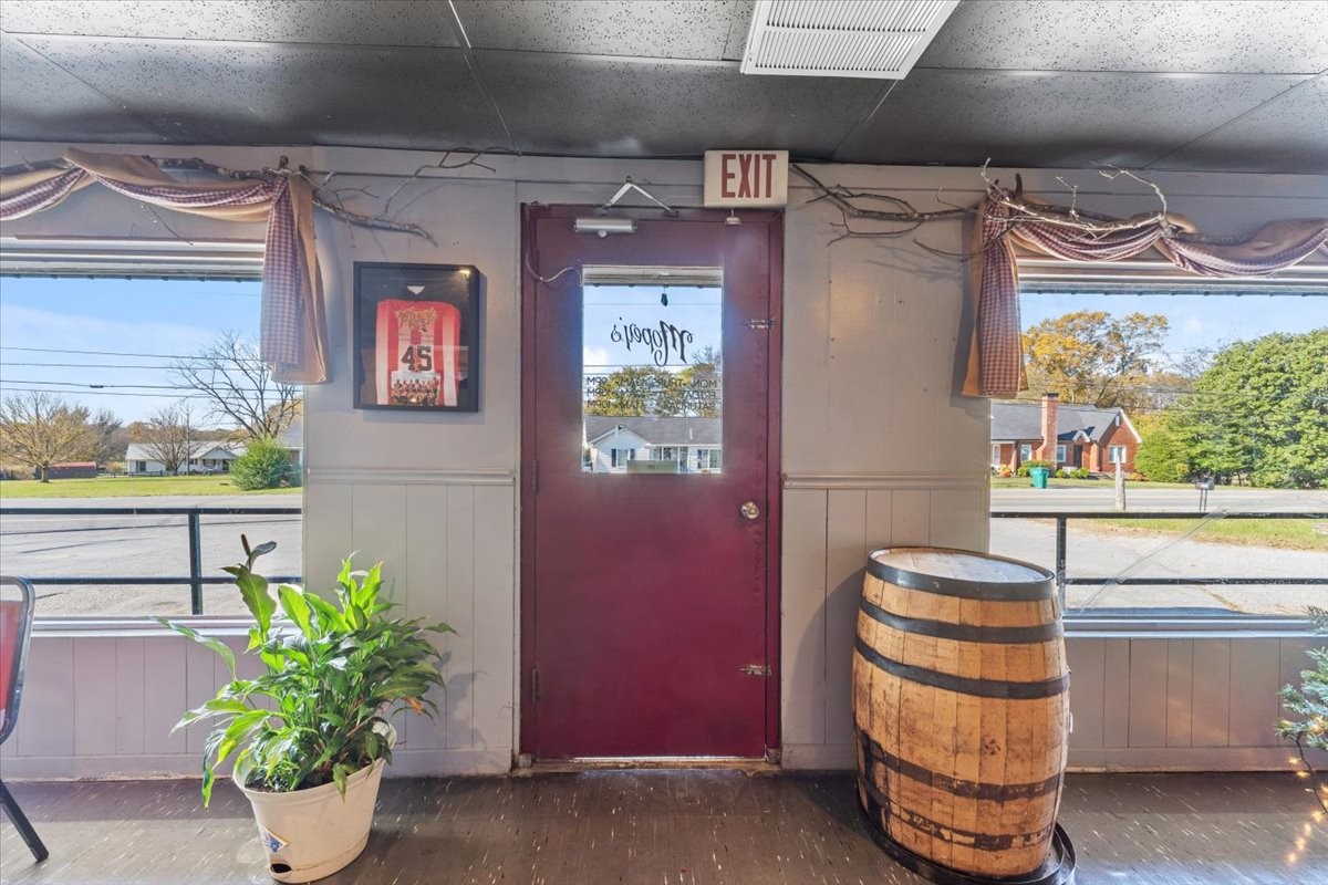 1693 Nashville Highway Lewisburg TN 37091