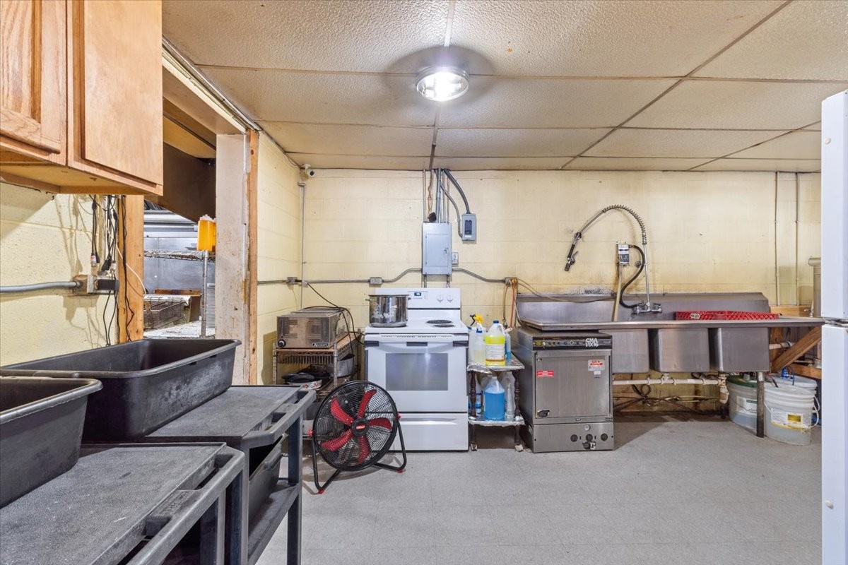 1693 Nashville Highway Lewisburg TN 37091
