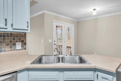 306 Blackberry Lane Manchester TN 37355
