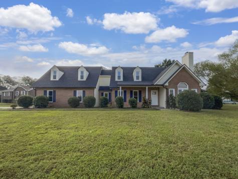 2592 Emerald Court Clarksville TN 37042