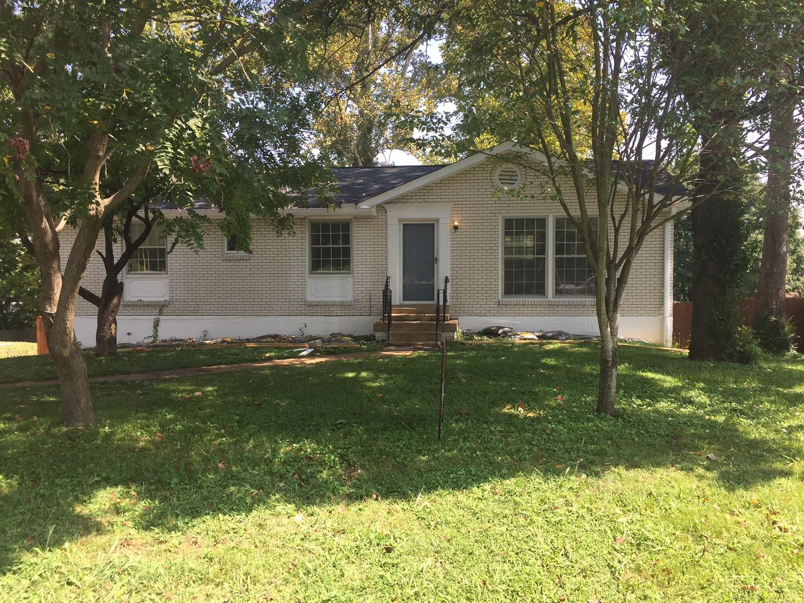 2011B Upland Drive Nashville TN 37216