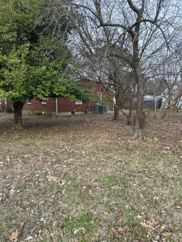 604 2nd Avenue Lawrenceburg TN 38464