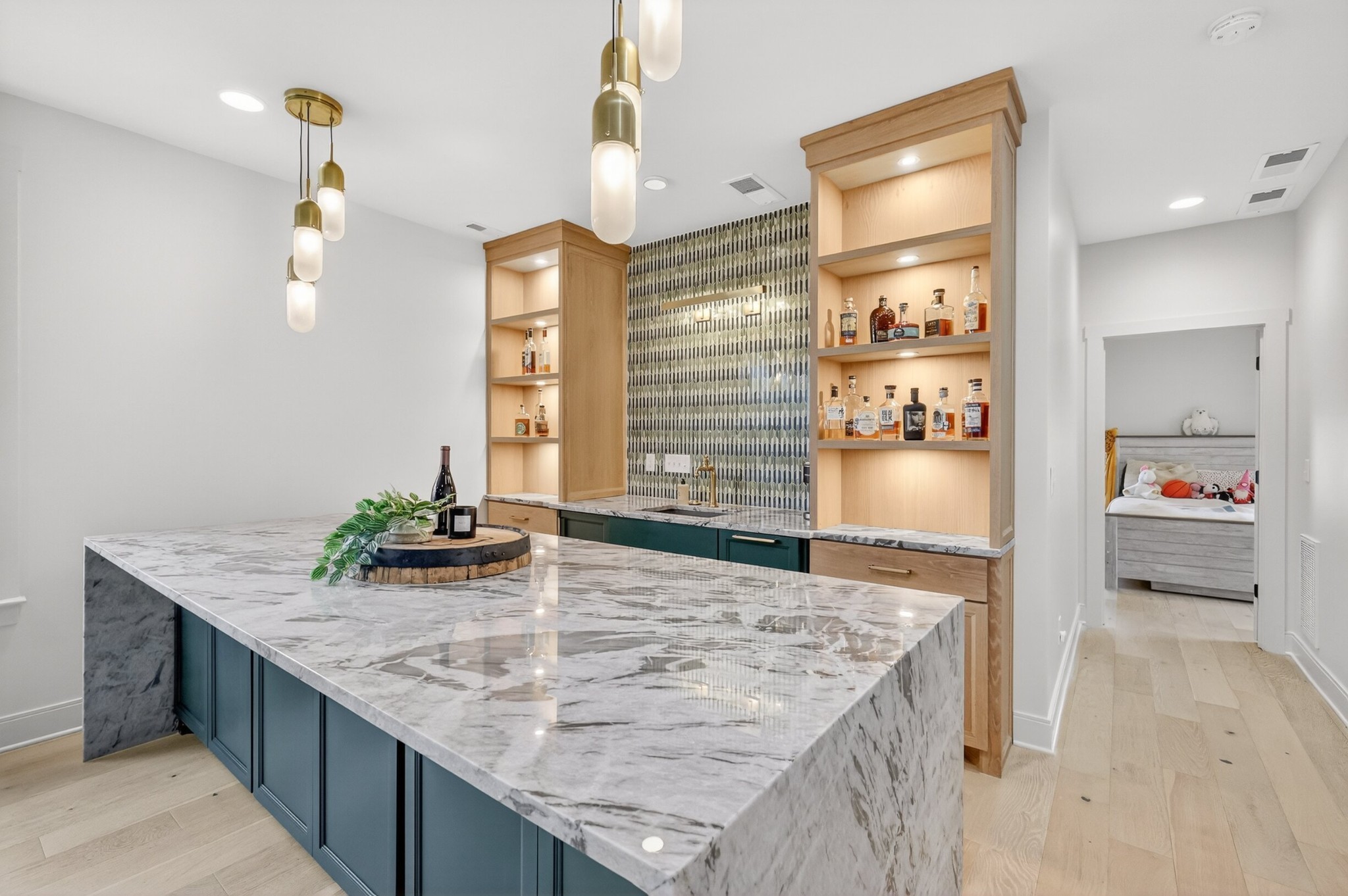 901B Gale Lane Nashville TN 37204