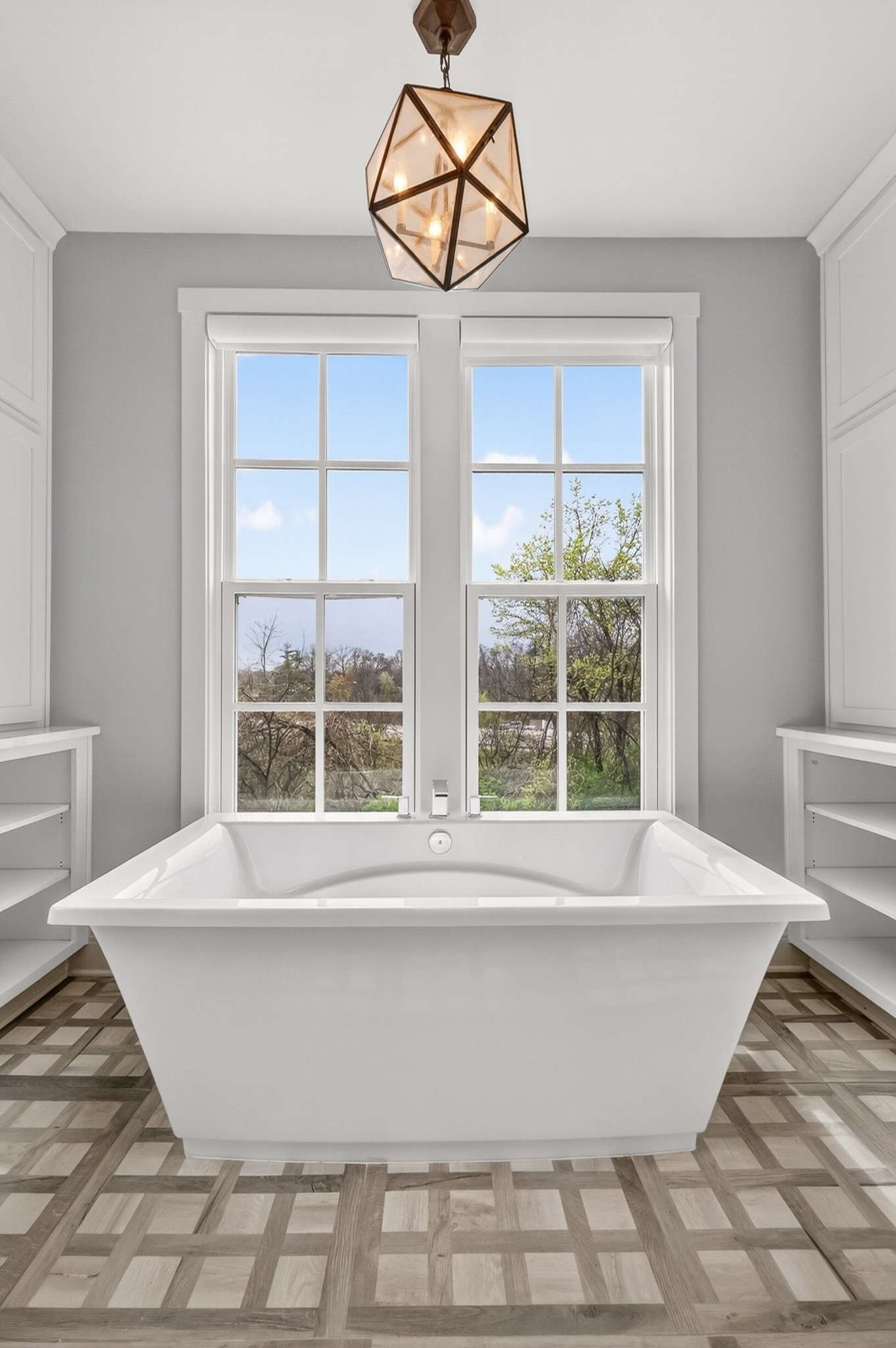 901B Gale Lane Nashville TN 37204