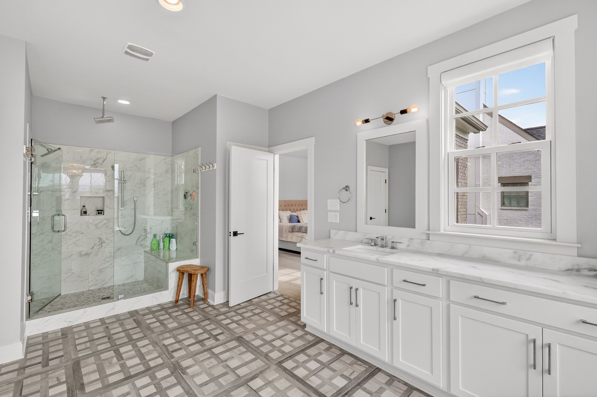 901B Gale Lane Nashville TN 37204