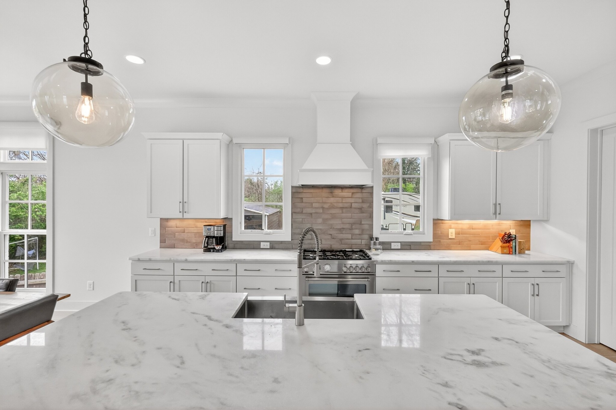 901B Gale Lane Nashville TN 37204