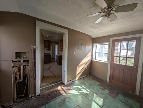2511 Woodlawn Road Woodlawn TN 37191