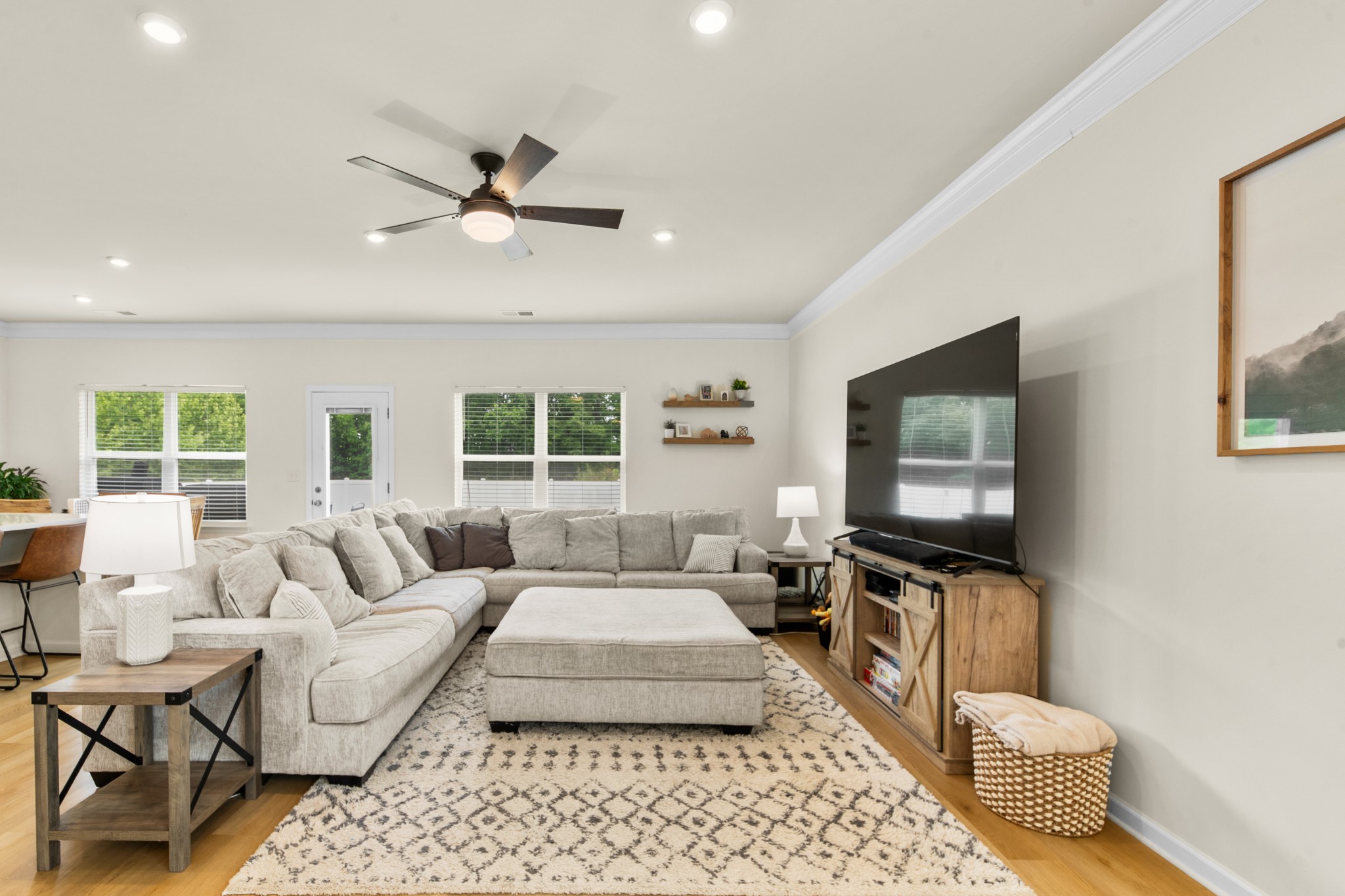 348 Geneva Lane Columbia TN 38401