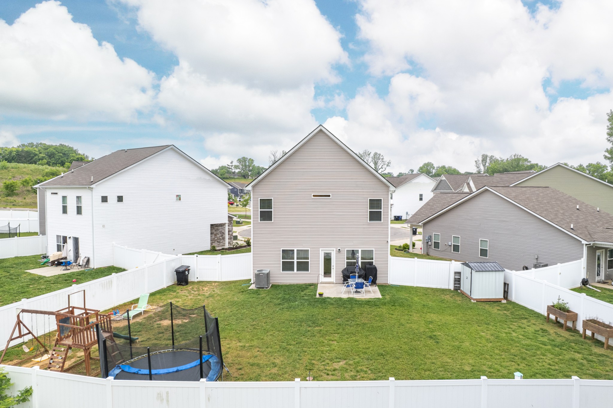 348 Geneva Lane Columbia TN 38401