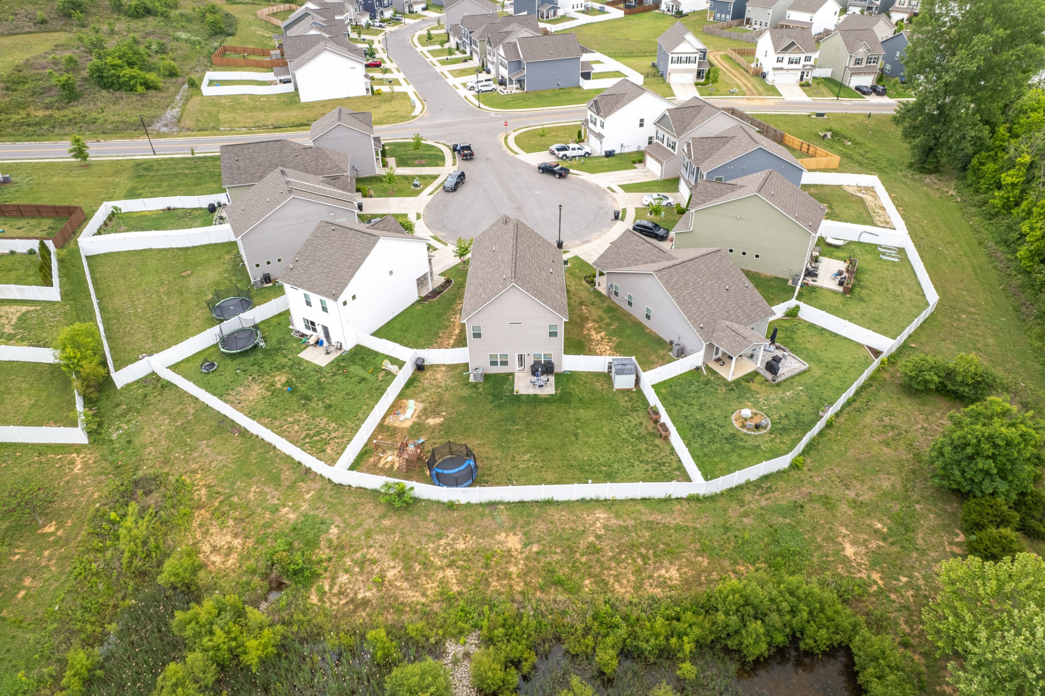 348 Geneva Lane Columbia TN 38401