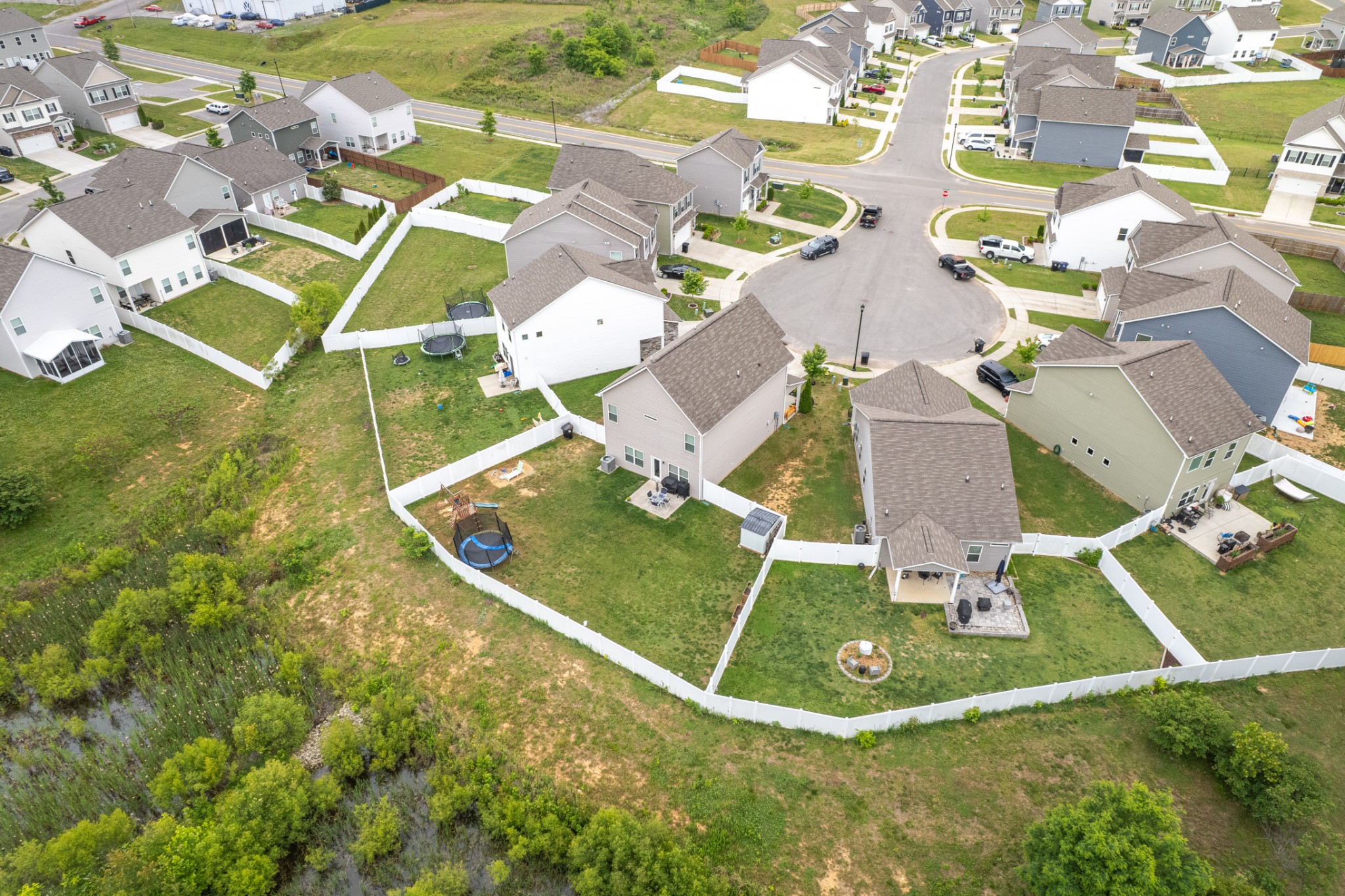 348 Geneva Lane Columbia TN 38401