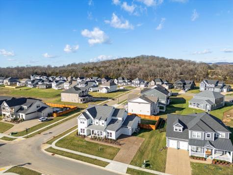 1052 Pine Creek Drive Arrington TN 37014