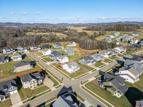1052 Pine Creek Drive Arrington TN 37014