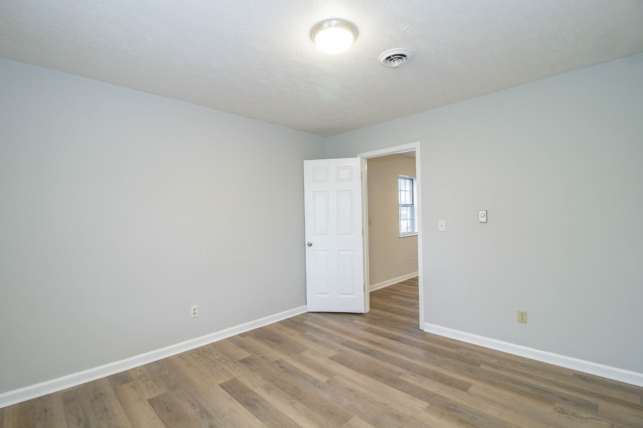 404 Thompsonville Lane #23 Oak Grove KY 42262