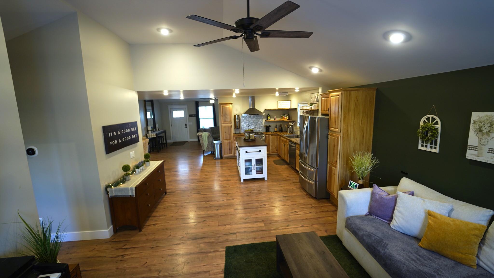 806 Calista Road White House TN 37188