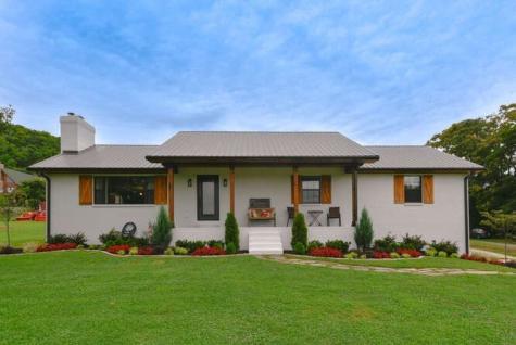 4676 Reed Road Thompsons Station TN 37179