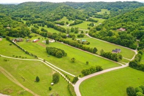 4676 Reed Road Thompsons Station TN 37179