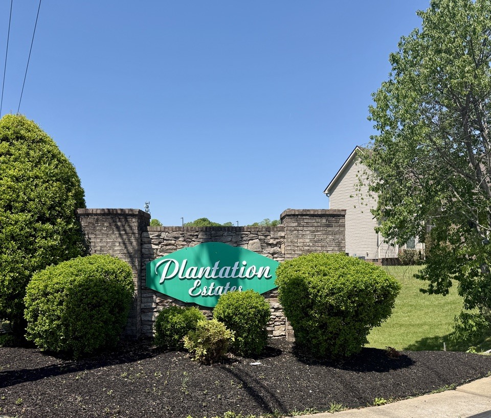 1761 Apache Way Clarksville TN 37042