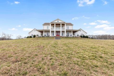 1103 Rogues Fork Road Bethpage TN 37022