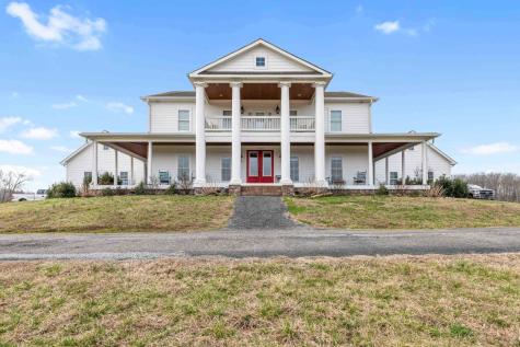1103 Rogues Fork Road Bethpage TN 37022