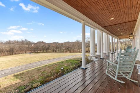 1103 Rogues Fork Road Bethpage TN 37022