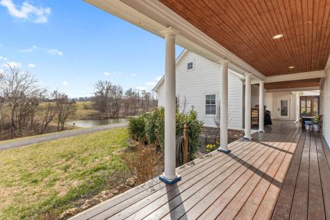 1103 Rogues Fork Road Bethpage TN 37022