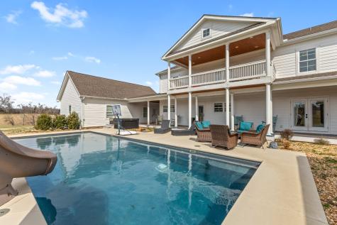 1103 Rogues Fork Road Bethpage TN 37022