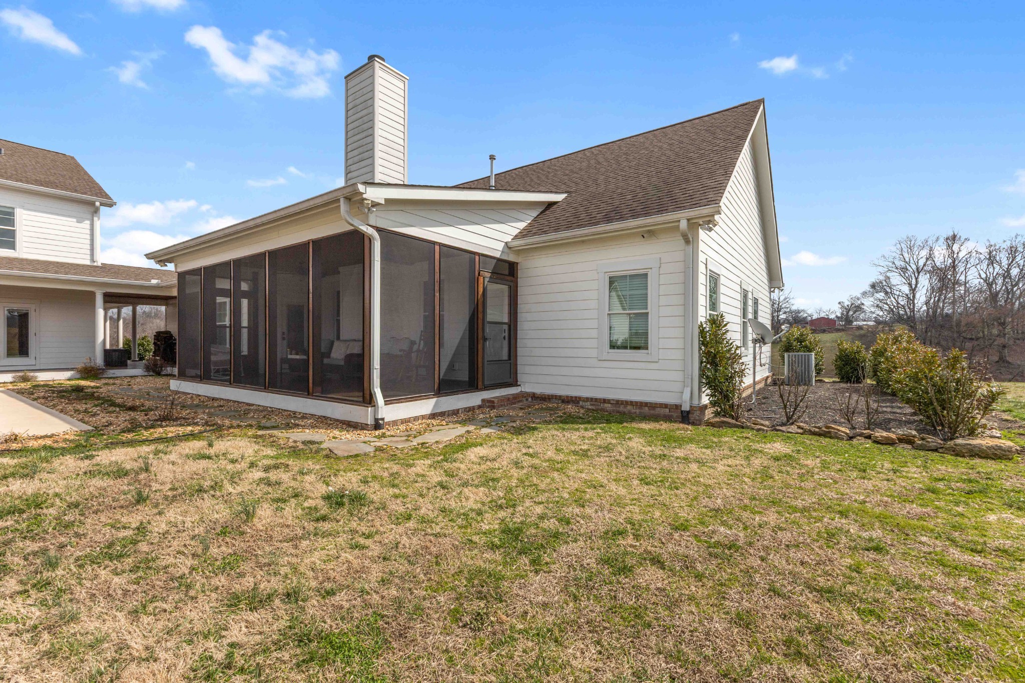 1103 Rogues Fork Road Bethpage TN 37022