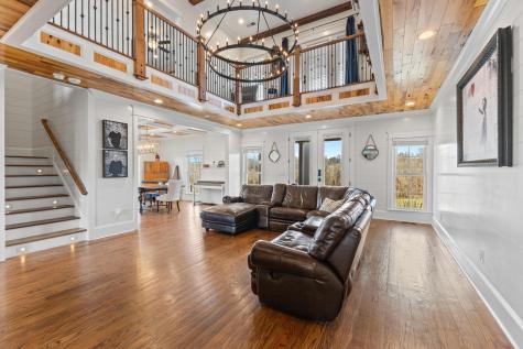 1103 Rogues Fork Road Bethpage TN 37022
