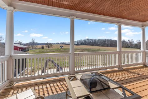 1103 Rogues Fork Road Bethpage TN 37022