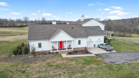 1103 Rogues Fork Road Bethpage TN 37022