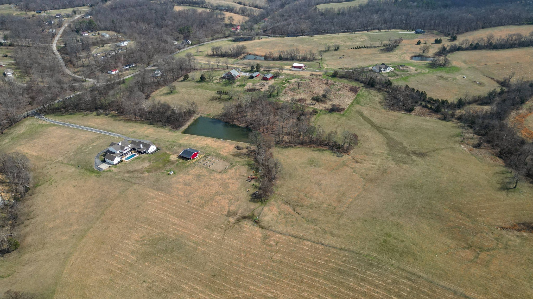 1103 Rogues Fork Road Bethpage TN 37022