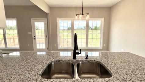 77 Bakersfield Drive Cadiz KY 42211