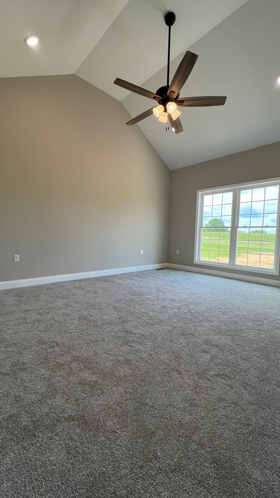 77 Bakersfield Drive Cadiz KY 42211