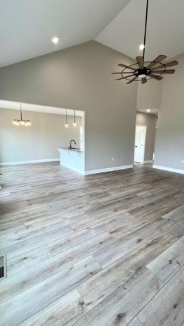 77 Bakersfield Drive Cadiz KY 42211