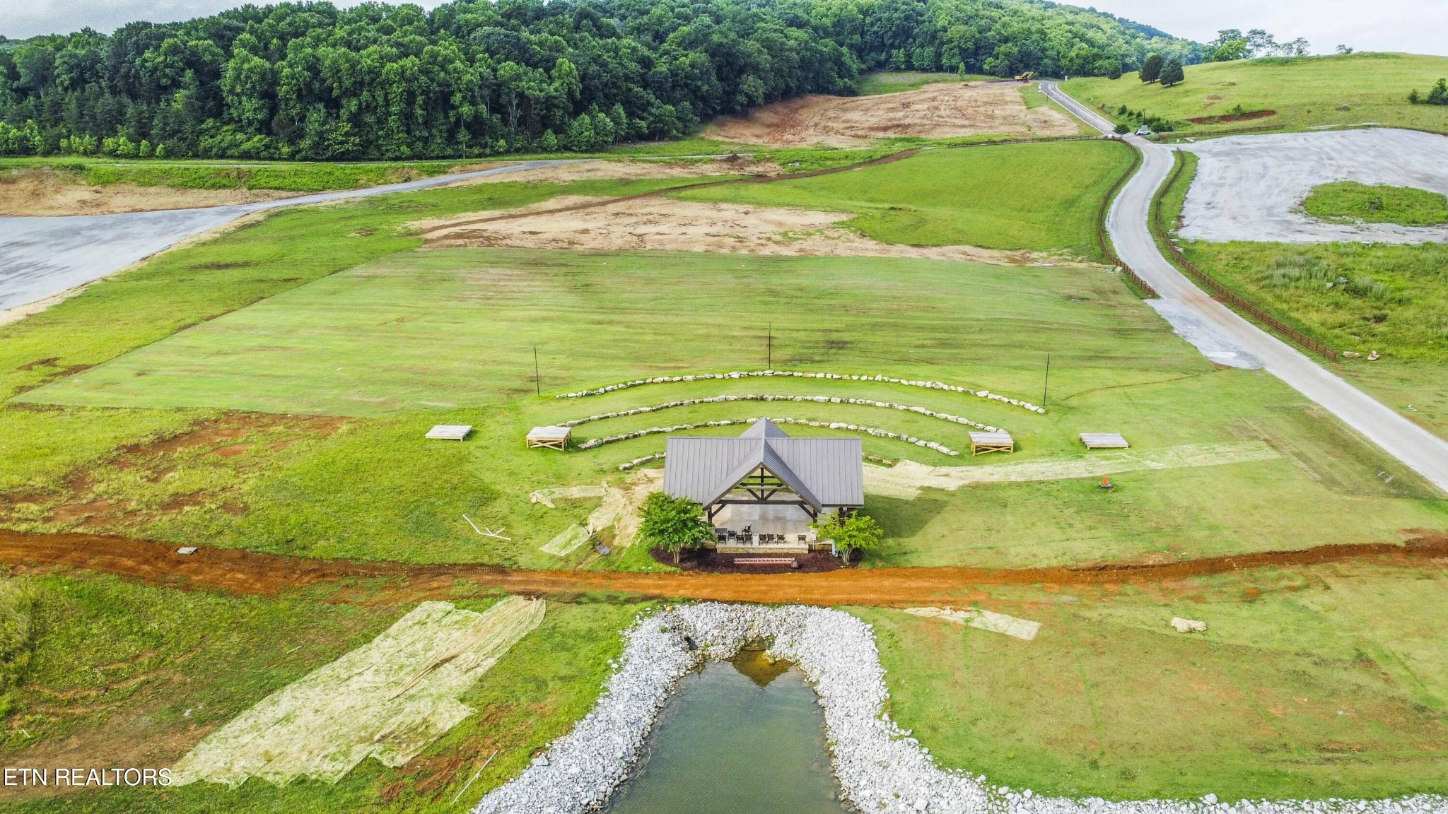 494 Black Bear Circle Loudon TN 37774