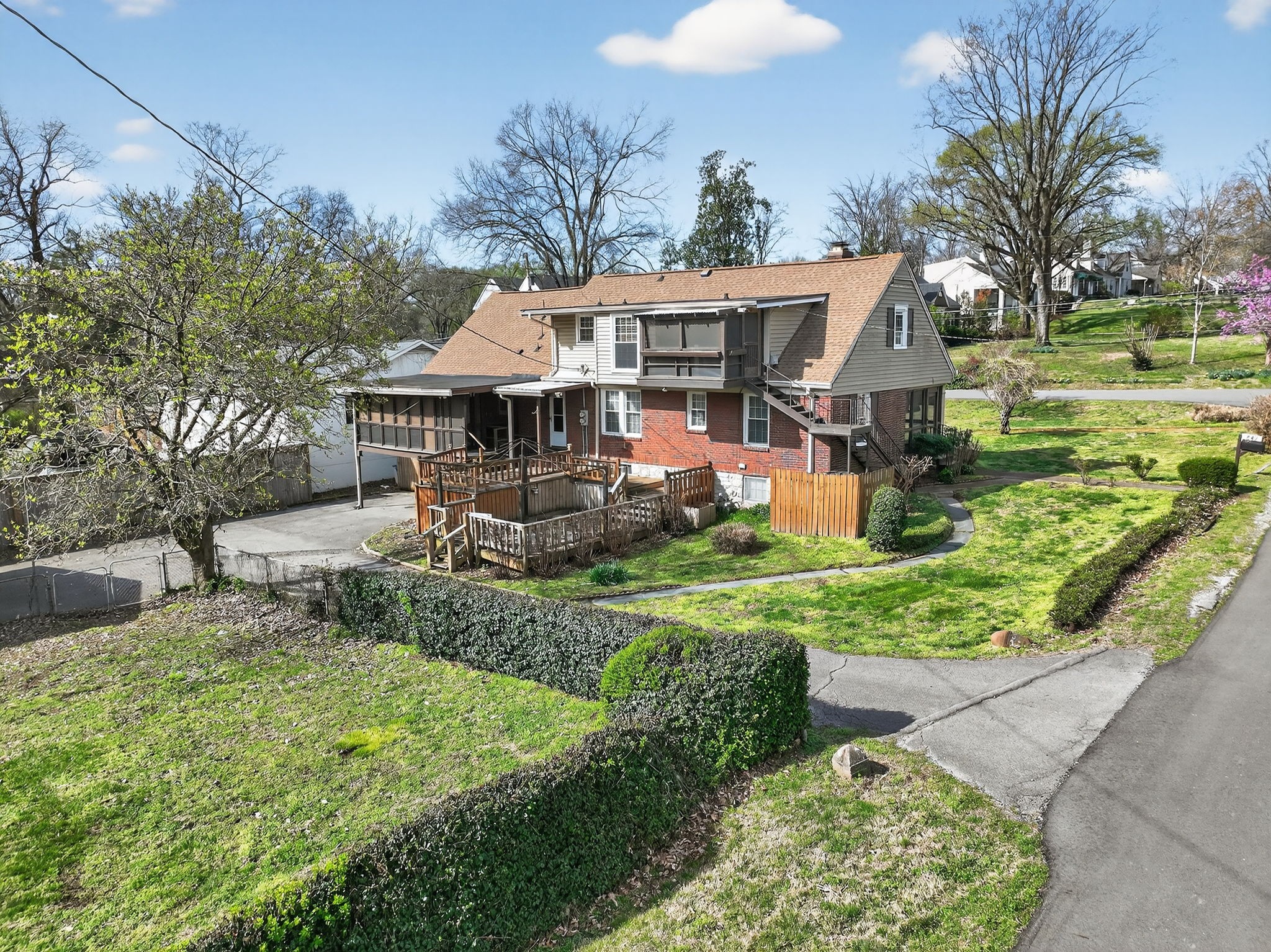 841 Sutton Hill Road Nashville TN 37204
