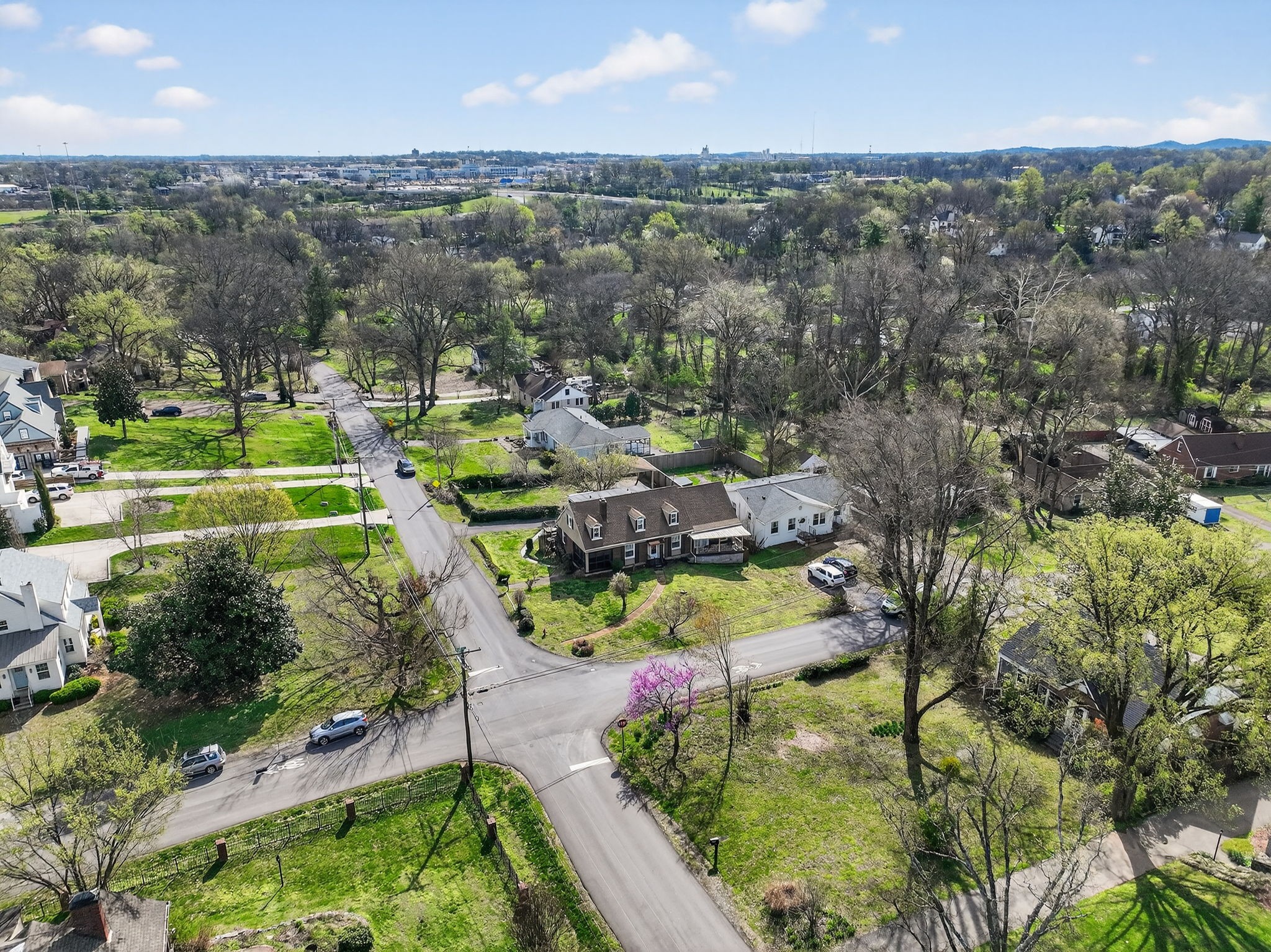 841 Sutton Hill Road Nashville TN 37204