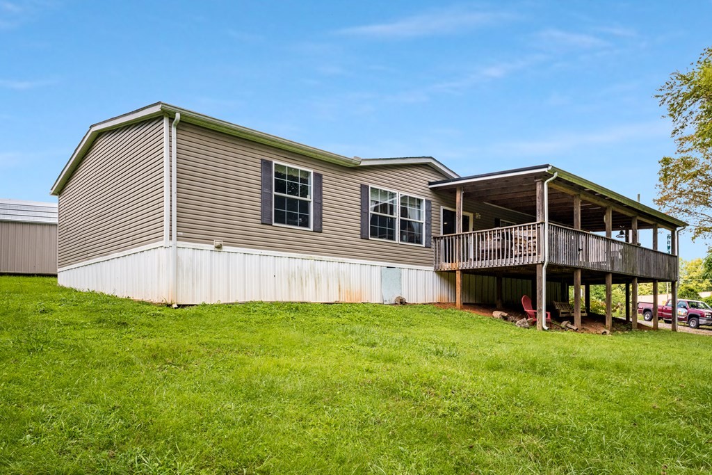 6826 Smithville Highway Silver Point TN 38582