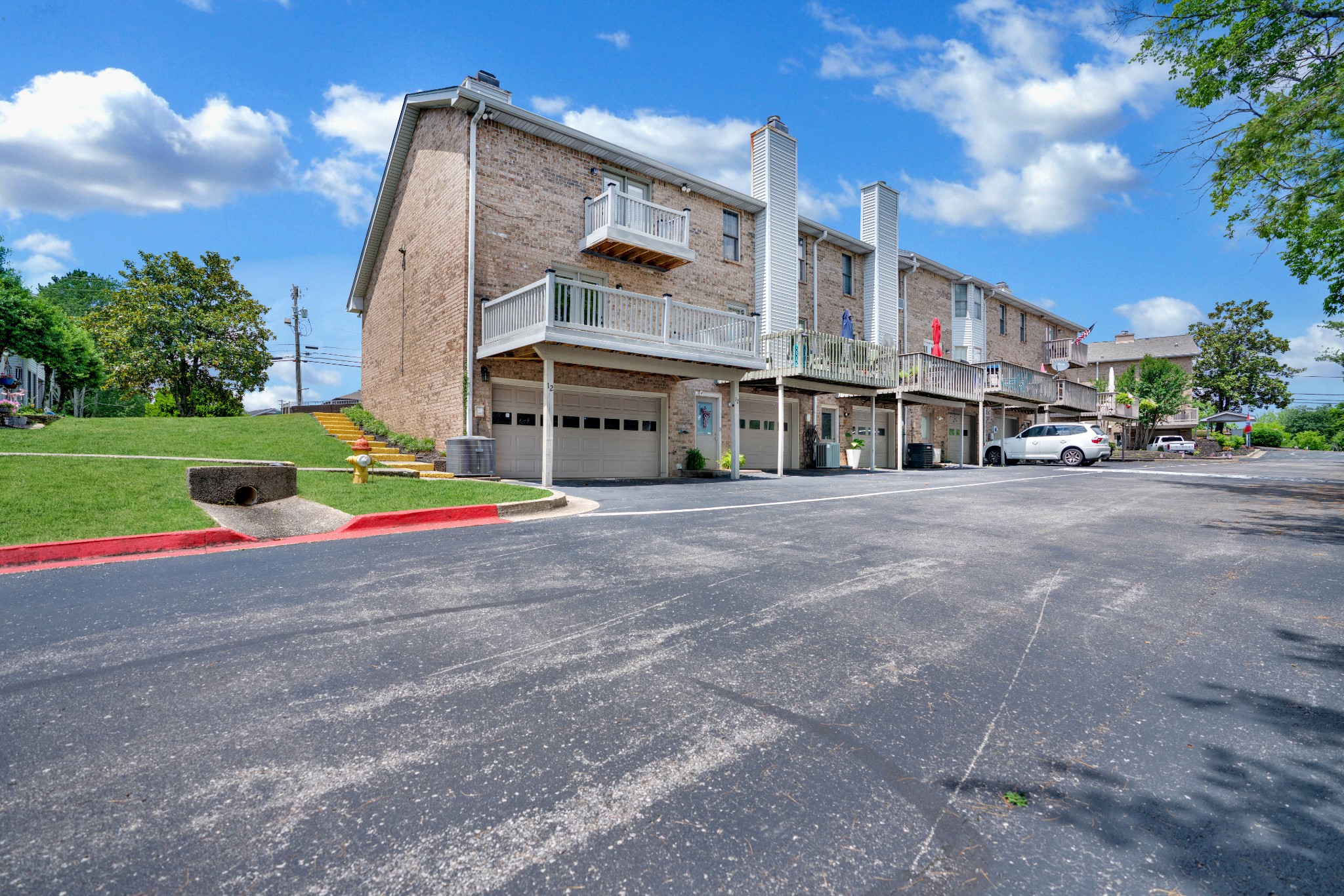 12 Magnolia Square Clarksville TN 37043
