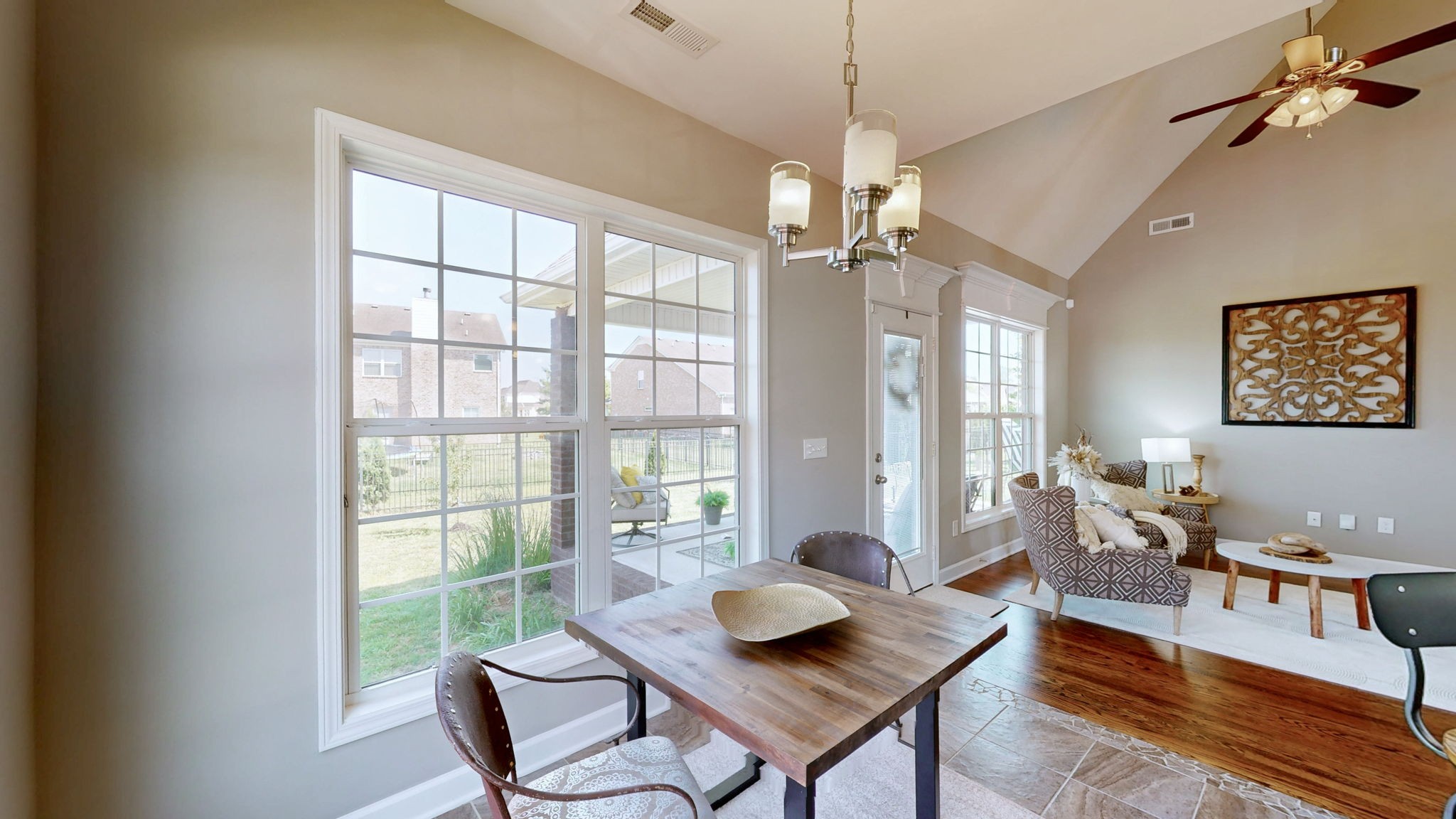 5016 Lady Thatcher Drive Murfreesboro TN 37129
