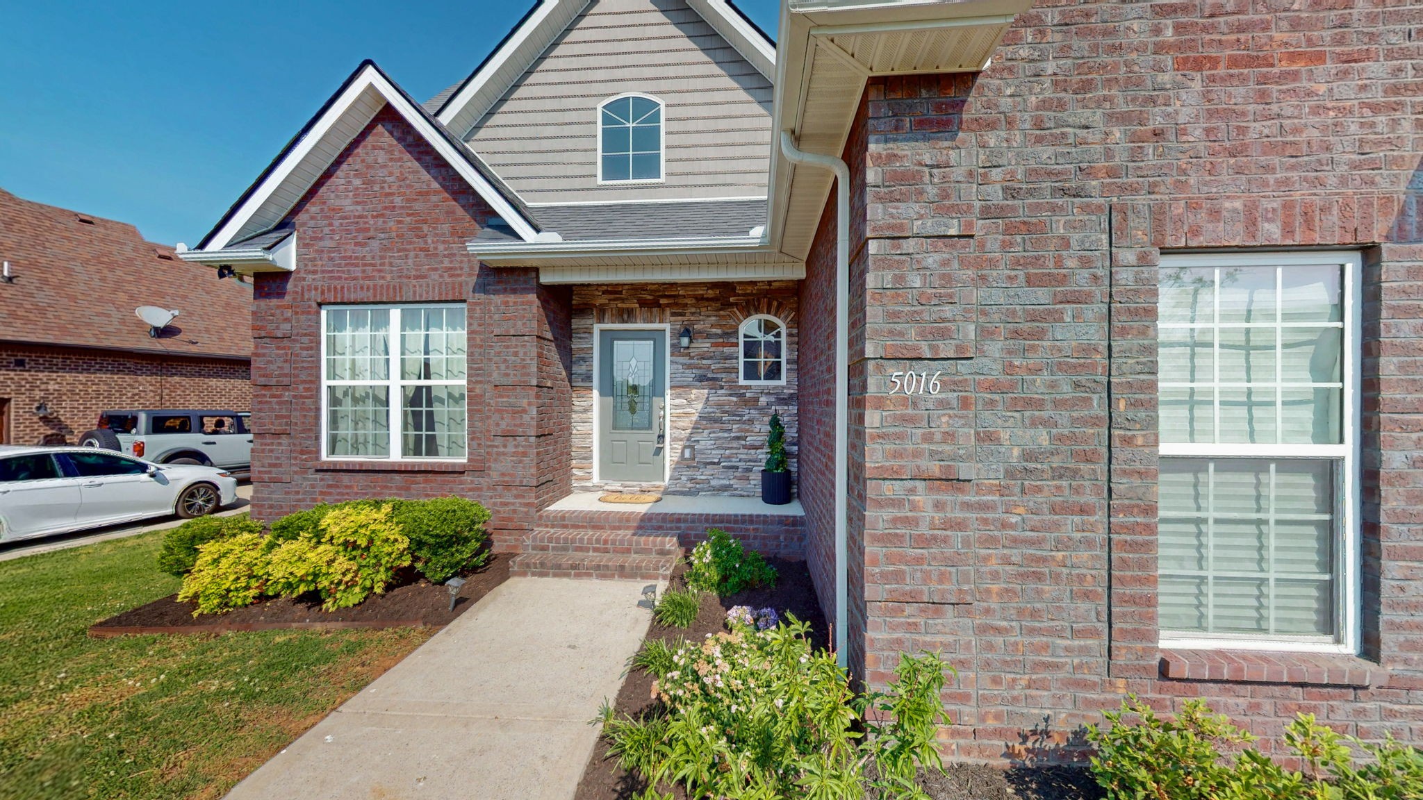 5016 Lady Thatcher Drive Murfreesboro TN 37129
