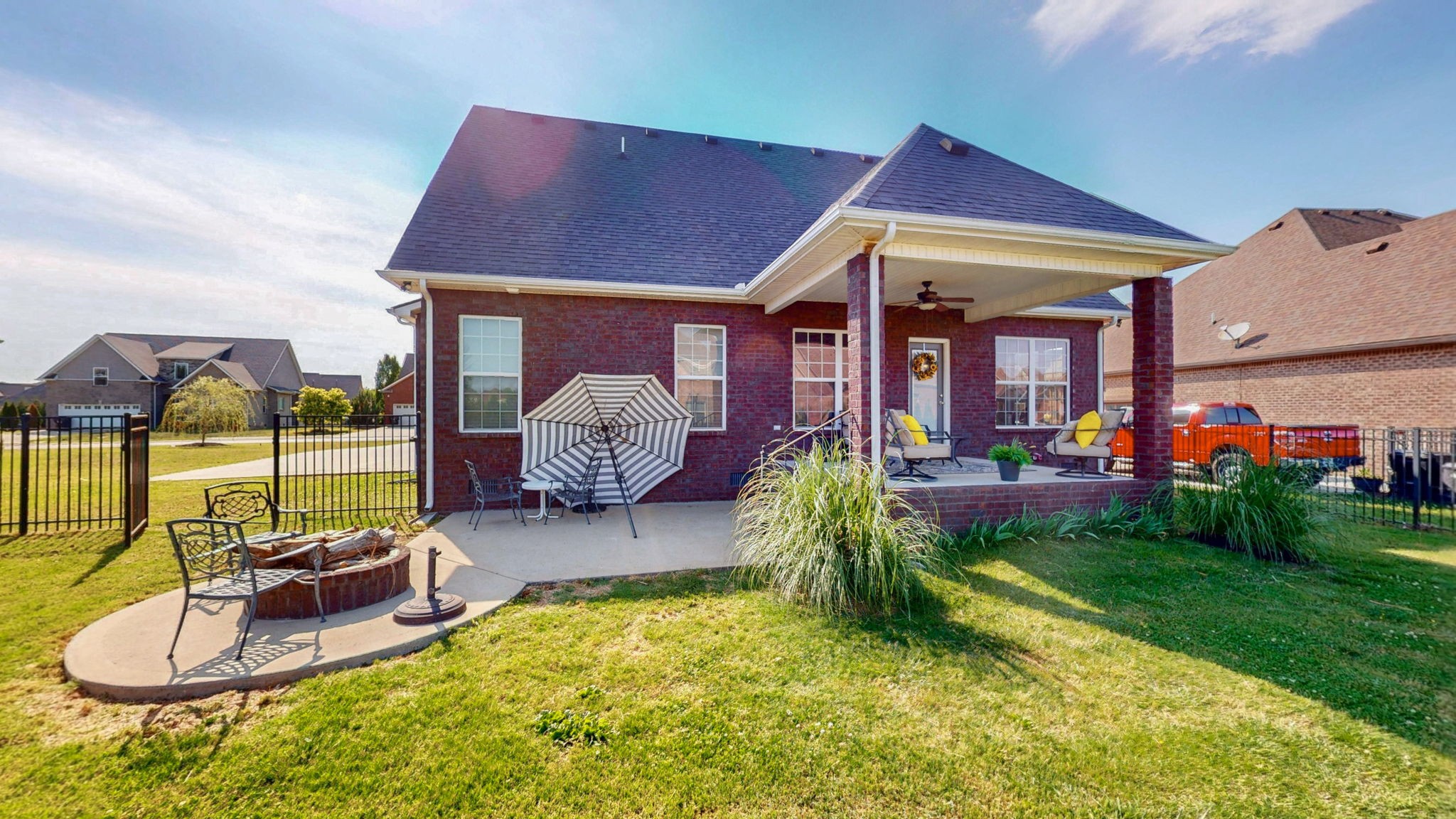 5016 Lady Thatcher Drive Murfreesboro TN 37129