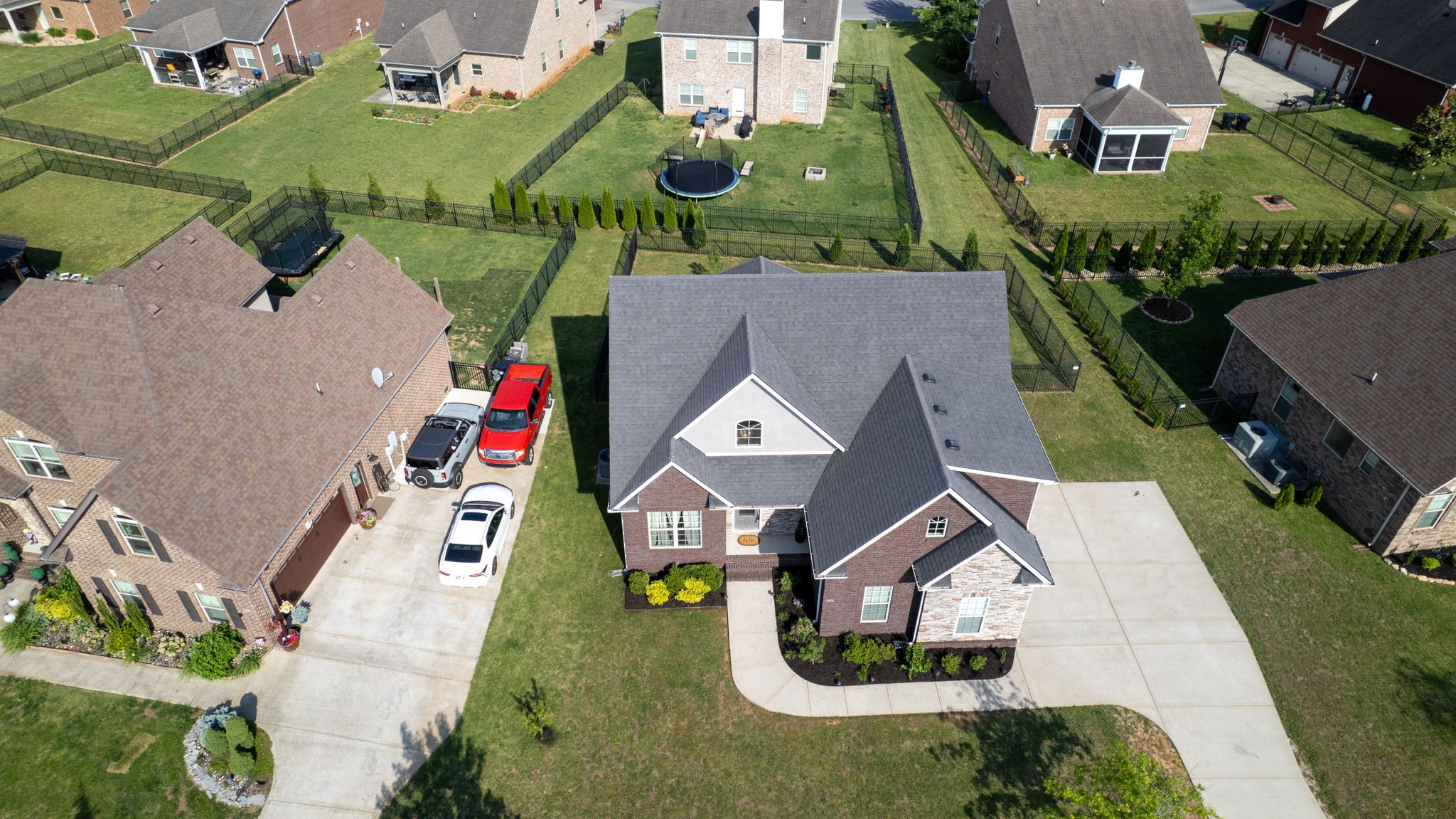 5016 Lady Thatcher Drive Murfreesboro TN 37129